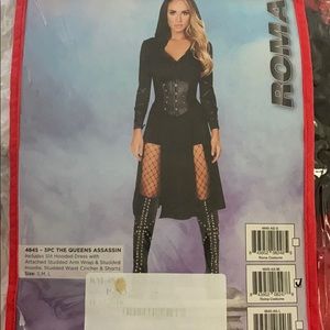 Roma The Queens Assassin Costume